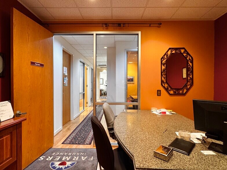 More Photos Of 684 Berkmar Cir, Charlottesville Office For Lease