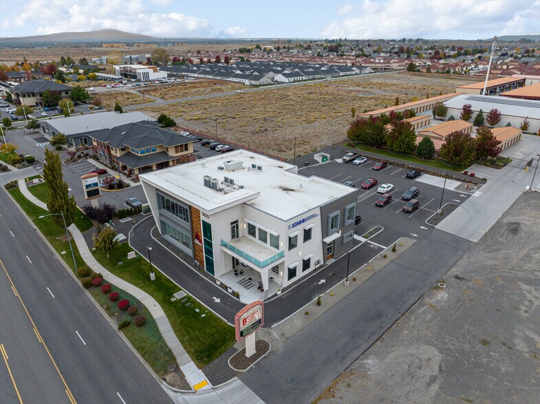 More Photos Of 9425 Sandifur Pky, Pasco Office For Sale