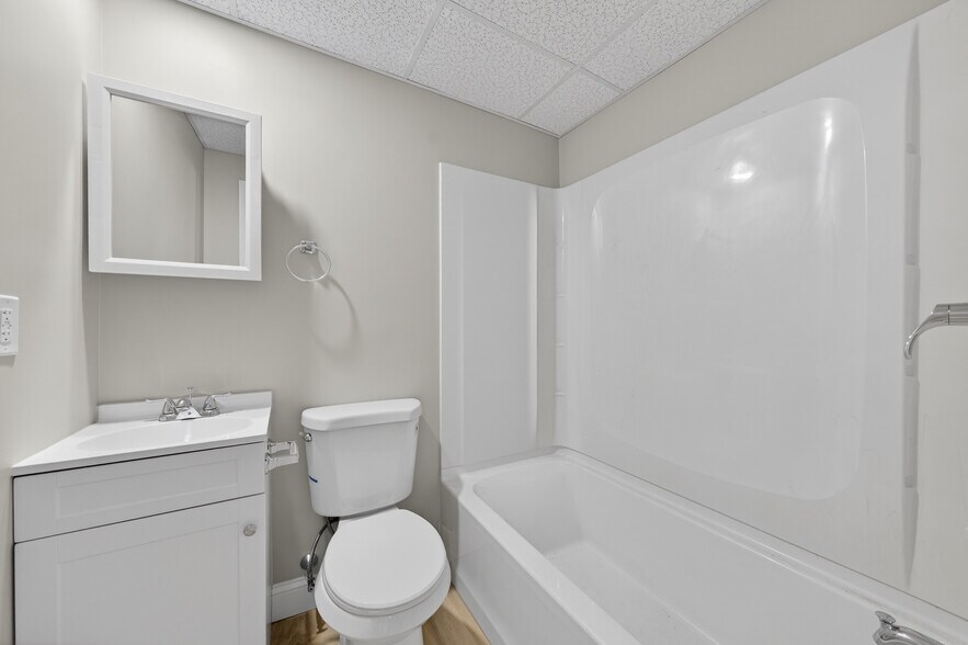 More Photos Of 165 Grant St, Fall River Apartments For Sale