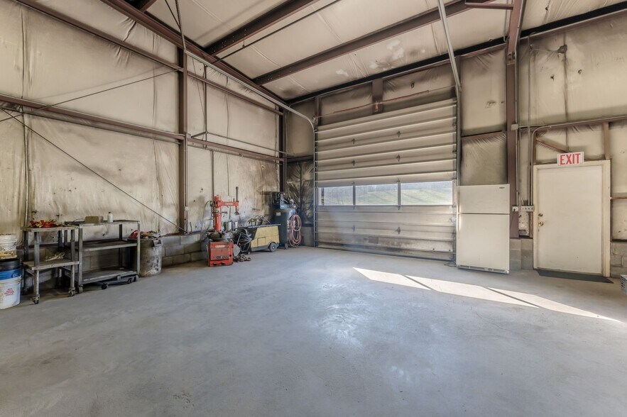 More Photos Of 102 E Moorestown Rd, Wind Gap Industrial For Sale