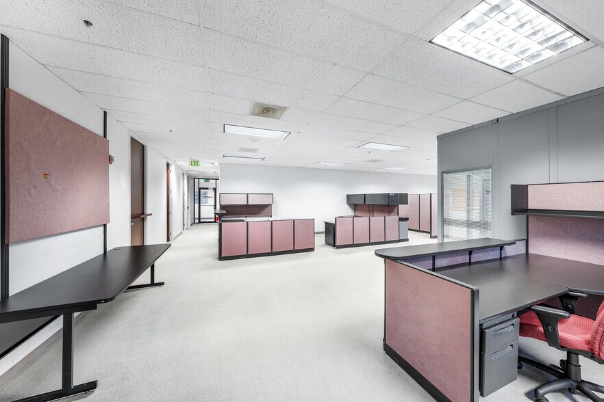 More Photos Of 601 S Sanden Blvd, Wylie Medical For Lease