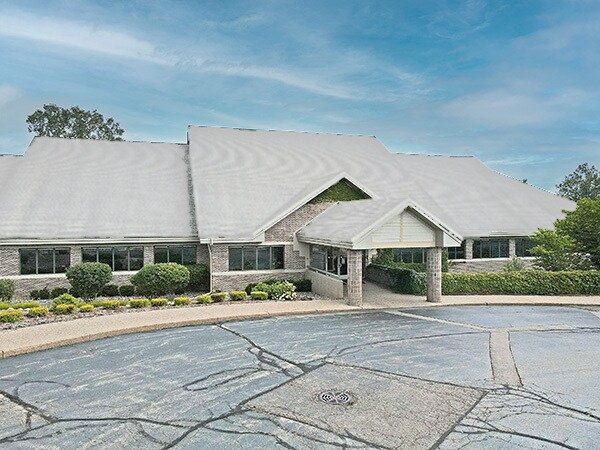 Primary Photo Of 1044 Eastbury Dr, Lansing Office For Sale