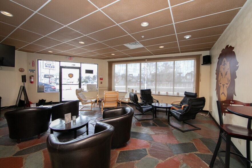 More Photos Of 740 N Broad St, Woodbury Land For Lease