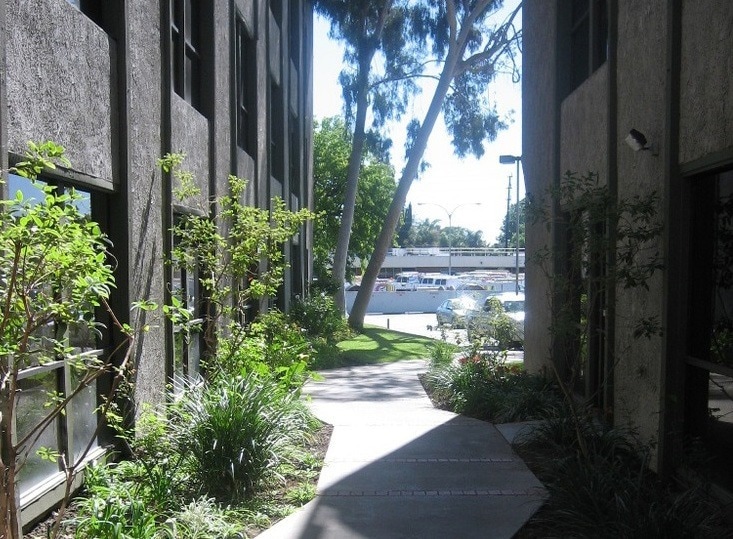 More Photos Of 15335 Morrison St, Sherman Oaks Office For Lease
