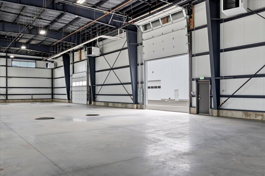 More Photos Of 1166 N 2000 W, Farr West Light Distribution For Lease
