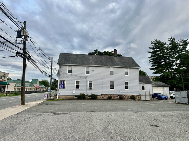 More Photos Of , Livingston General Retail For Sale