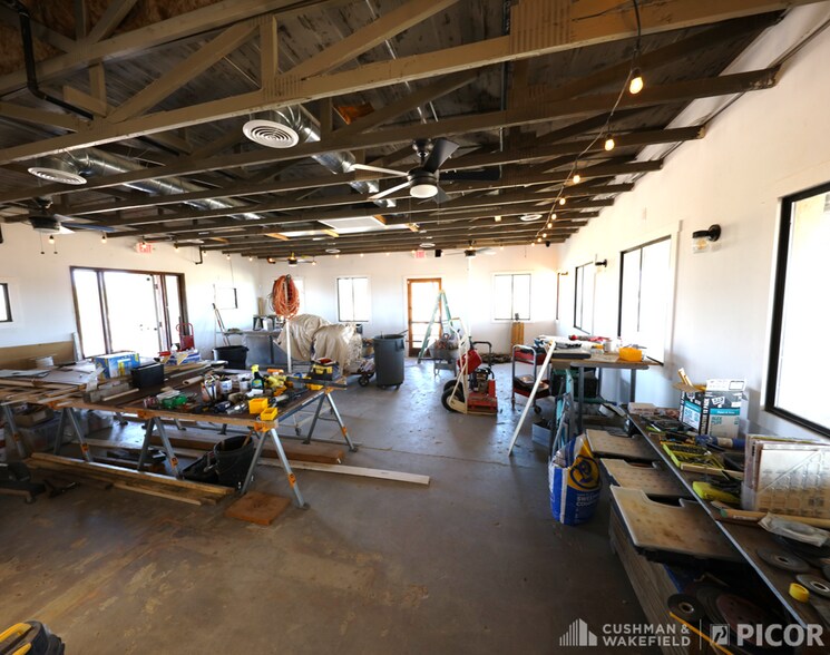 More Photos Of 4110 S Houghton Rd, Tucson Restaurant For Lease