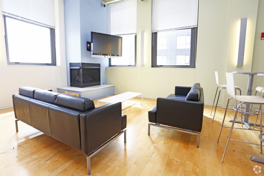 More Photos Of 59 E Van Buren St, Chicago Apartments For Lease