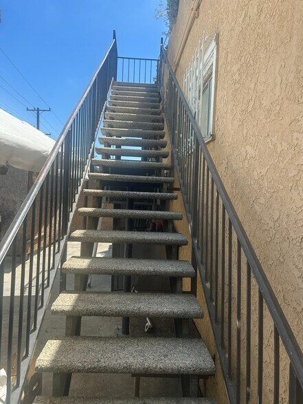 More Photos Of 11500 Atlantic Ave, Lynwood Storefront Retail Residential For Sale
