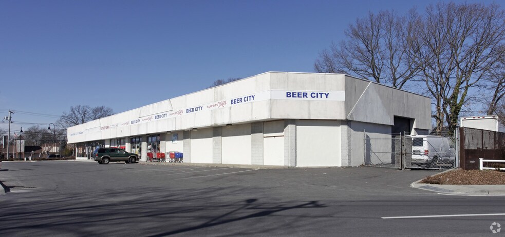 More Photos Of 1371 Deer Park Ave, North Babylon Storefront Retail Office For Lease