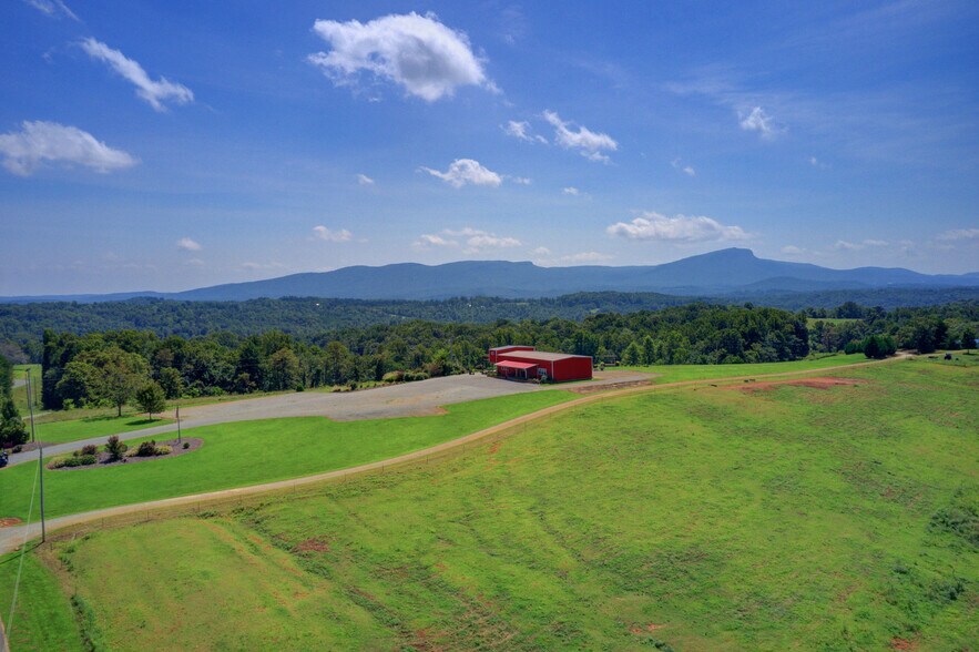 More Photos Of 1426 Peter Mabe Rd, Danbury Lodge Meeting Hall For Sale