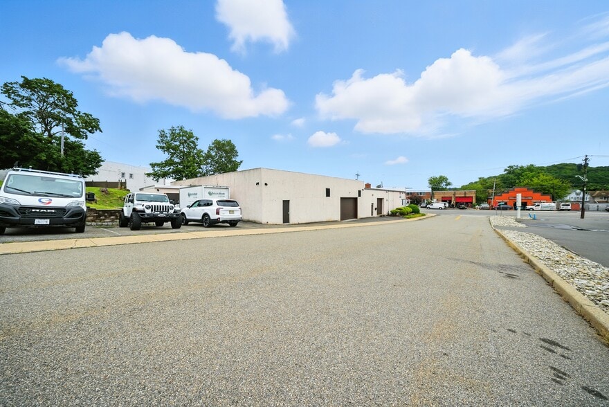 More Photos Of 285 US Highway 46, Dover Industrial For Sale