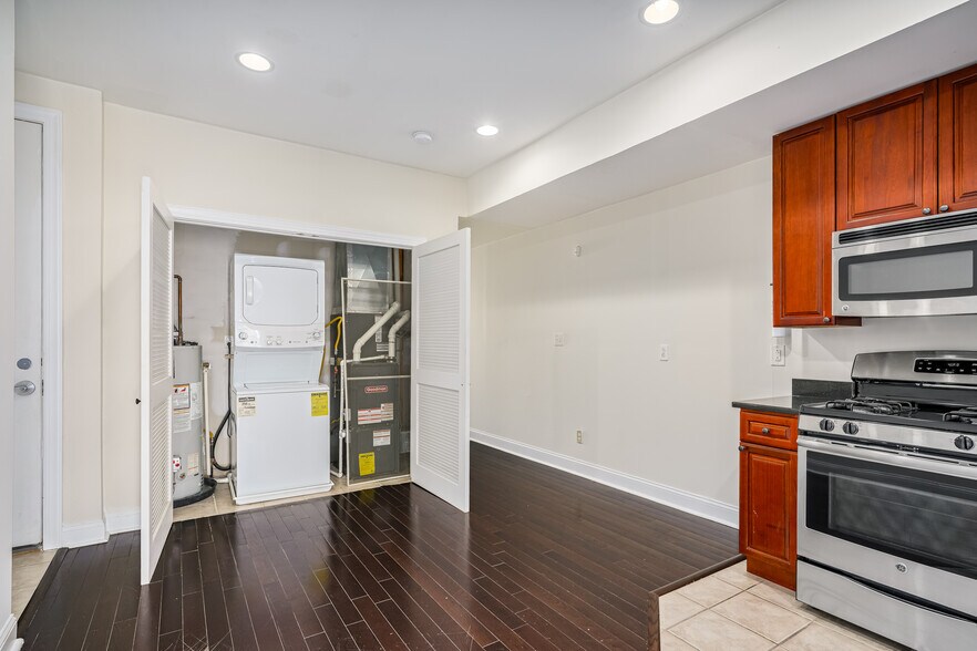 More Photos Of , Philadelphia Unknown For Sale