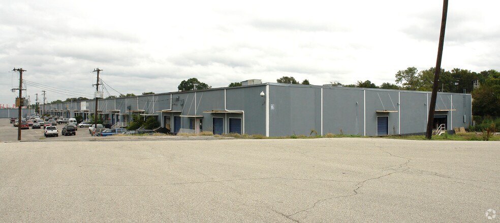 More Photos Of 94-160 Cumberland St, Memphis Industrial For Sale
