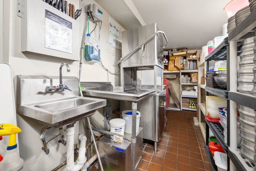 More Photos Of 179 Vermont Route 100 N, Wilmington Specialty For Sale