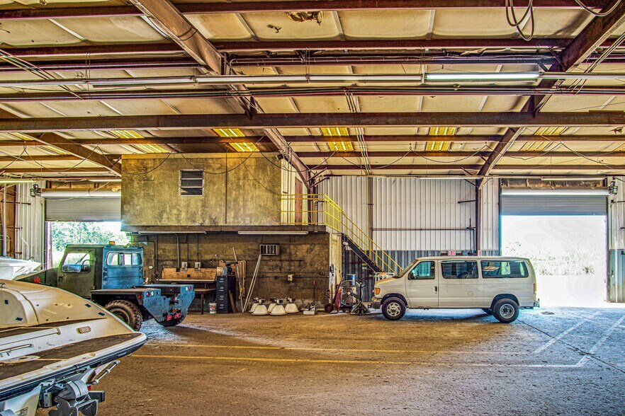 More Photos Of 117 Shirley Rd, Seaford Warehouse For Sale