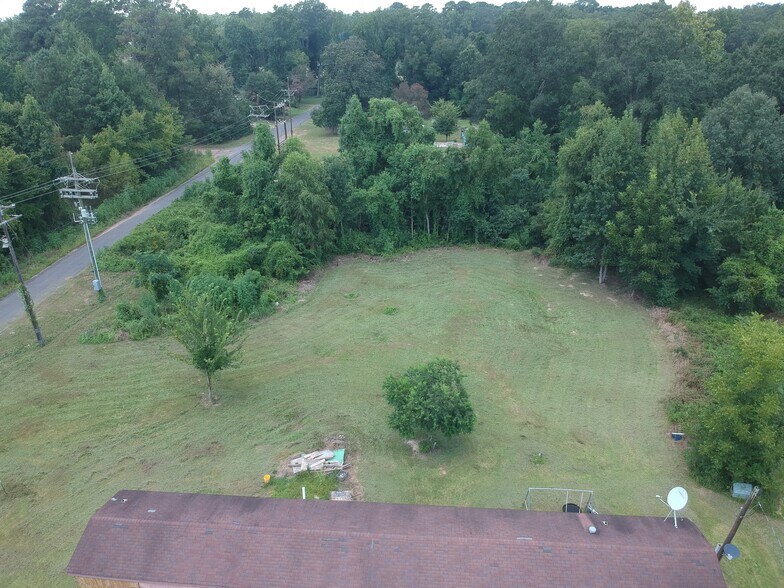 More Photos Of 1850 LA-34, Montgomery Warehouse For Sale