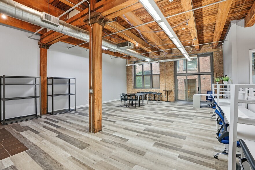 More Photos Of , Chicago Office For Sale