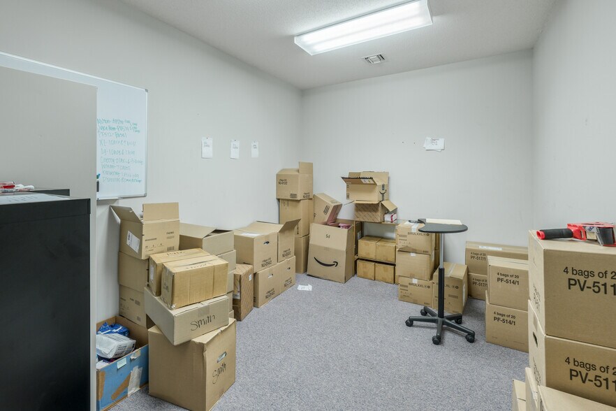 More Photos Of 1924 McConnell Springs Rd, Anderson Coworking Space