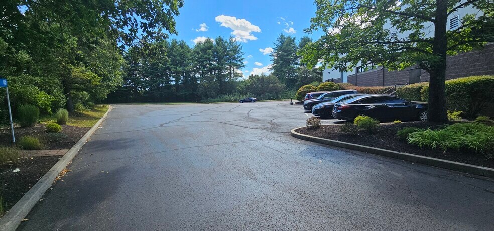 More Photos Of 14 High Bridge Rd, Sandy Hook Industrial For Sale