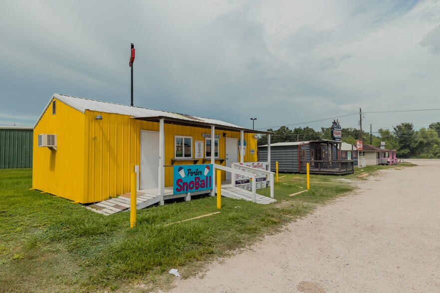 More Photos Of 23874 Loop 494, Porter Freestanding For Sale