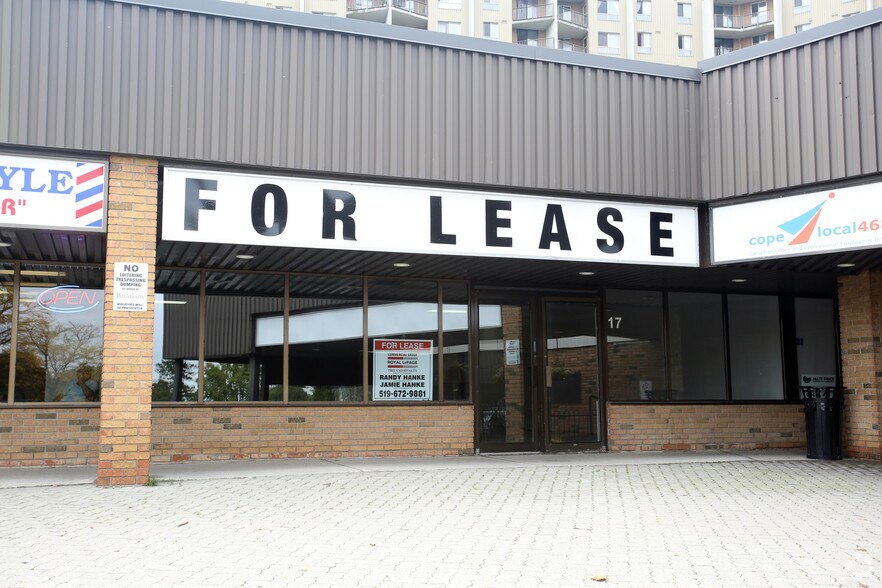 More Photos Of 699 Wilkins St, London Freestanding For Lease