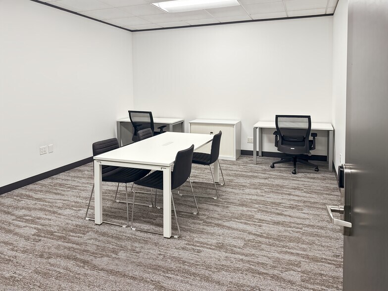 More Photos Of 1415 Louisiana St, Houston Office For Sale