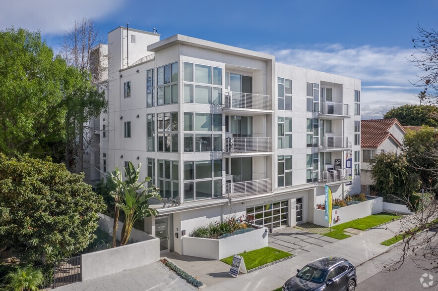 Primary Photo Of 738 S Ogden Dr, Los Angeles Apartments For Sale