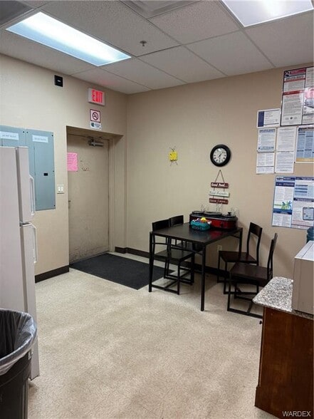 More Photos Of 2580 Highway 95, Bullhead City Storefront Retail Office For Sale