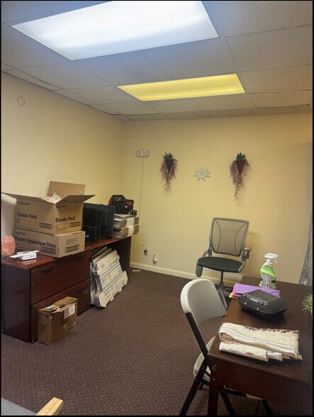 More Photos Of 1204 NW 69th Ter, Gainesville Medical For Sale