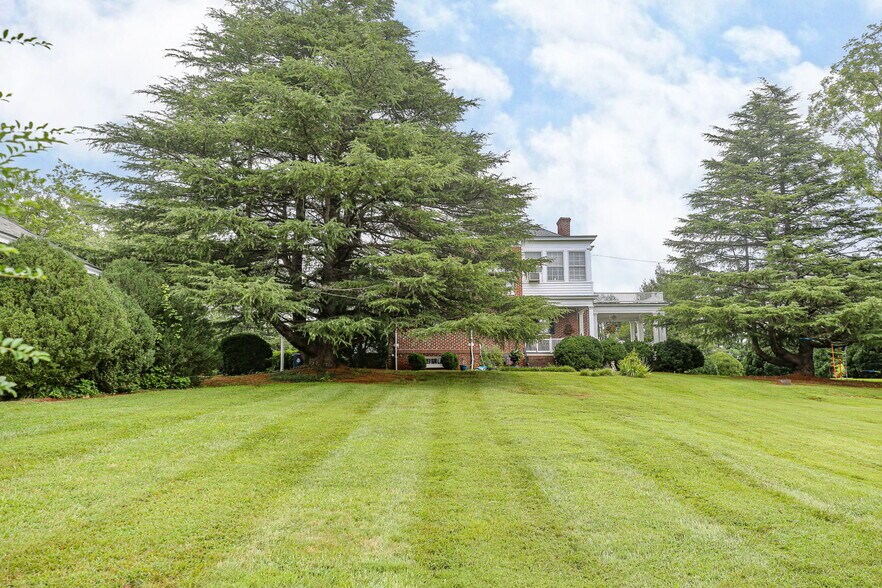 More Photos Of 590 N Madison Rd, Orange Land For Sale