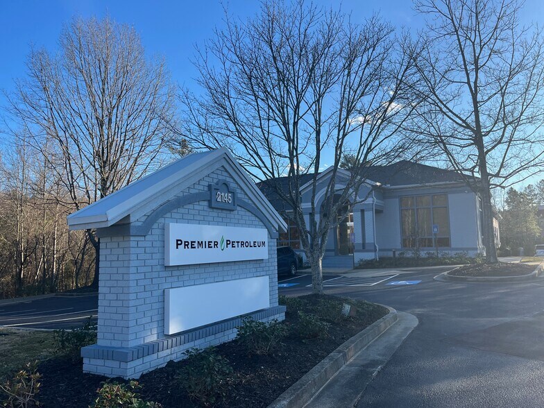 More Photos Of 2145 Duluth Hwy, Duluth Office For Lease