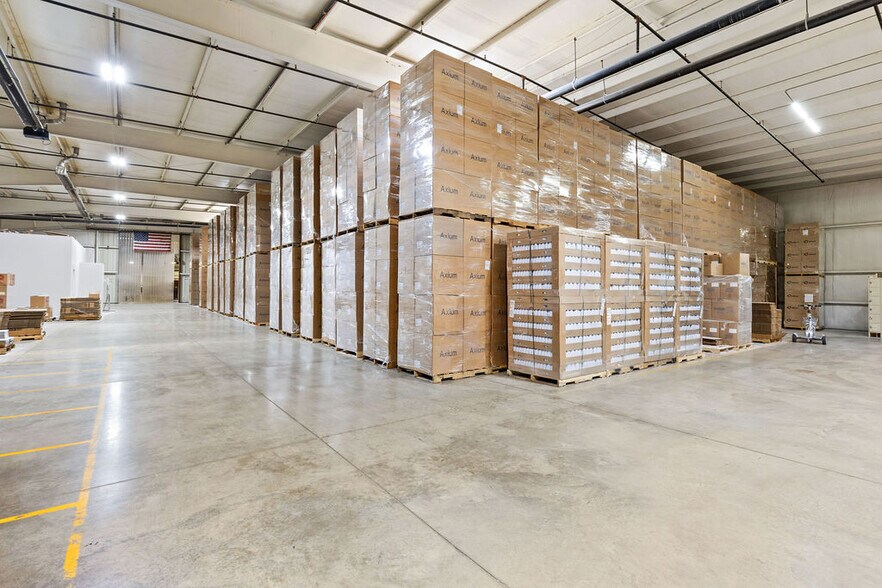 More Photos Of 2000 Ashley Rd, Morris Manufacturing For Lease