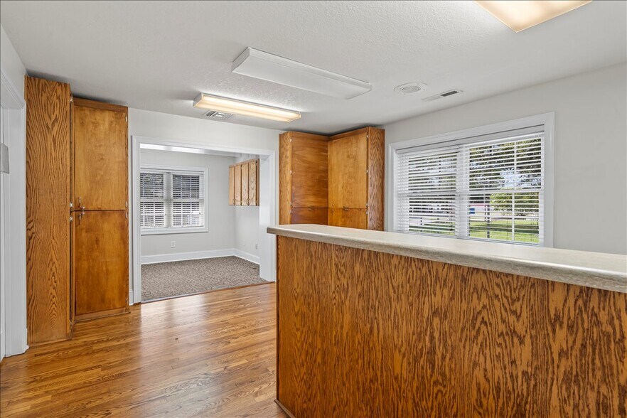 More Photos Of 492 W Main St, Forest City Freestanding For Sale