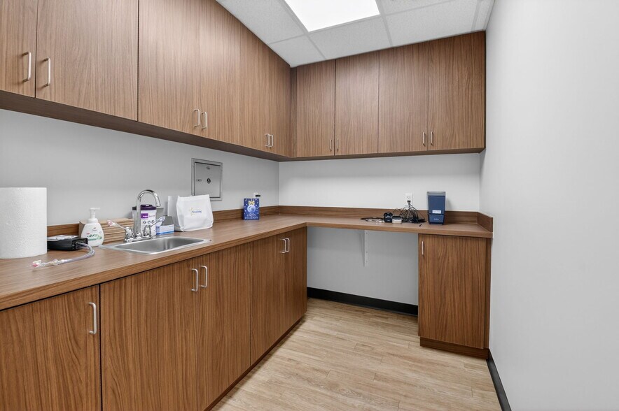 More Photos Of 5150 Linton Blvd, Delray Beach Medical For Lease