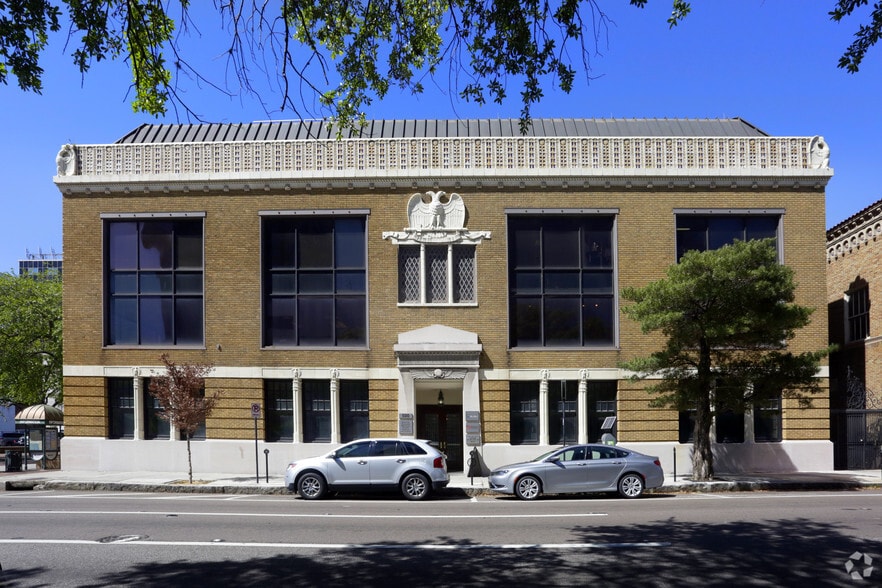 More Photos Of 500 E Kennedy Blvd, Tampa Office For Sale