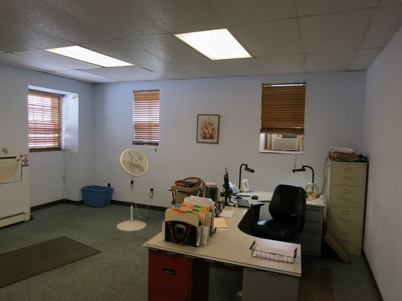 220 Dupont Ave Newburgh Ny 12550 Industrial For Lease