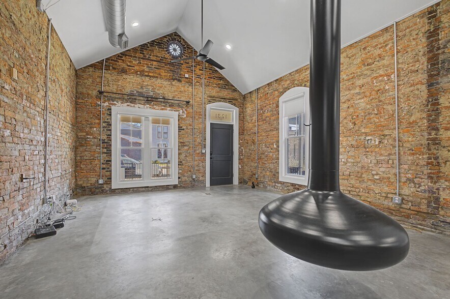 More Photos Of 1231 6th Ave N, Nashville Loft Creative Space For Lease