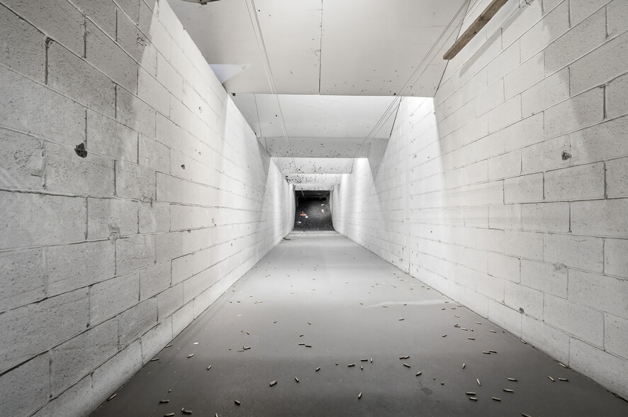More Photos Of 6190 Parkway North Dr, Cumming Light Distribution For Sale