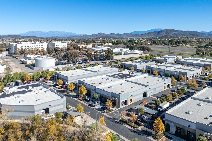 More Photos Of 30746 Wealth St, Murrieta Warehouse For Sale