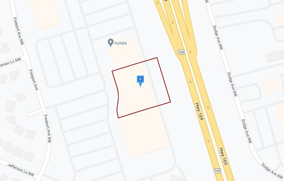 More Photos Of 550-630 Freeport Ave, Elk River Storefront Retail Office For Lease