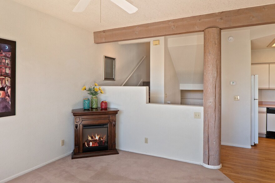 More Photos Of 105 Sugarloaf Rd, Sedona Apartments For Sale