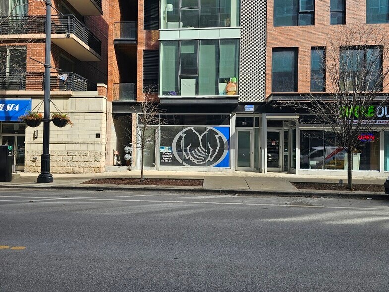 More Photos Of 853 N Larrabee St, Chicago Multifamily For Sale