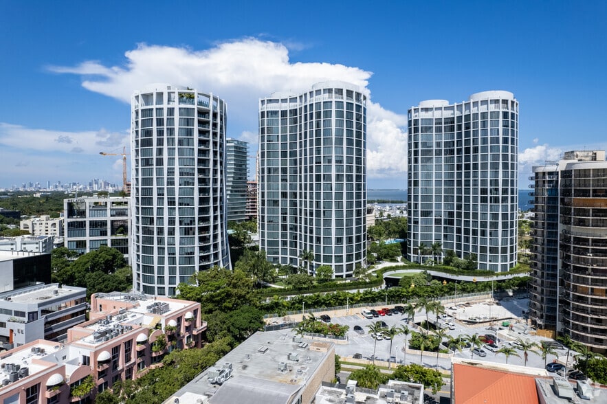 Primary Photo Of 2811-2831 S Bayshore Dr, Miami Office Residential For Sale