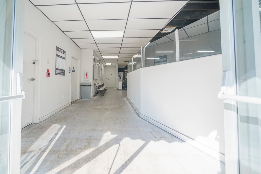 More Photos Of 1420-1424 W Olympic Blvd, Los Angeles Storefront Retail Office For Lease