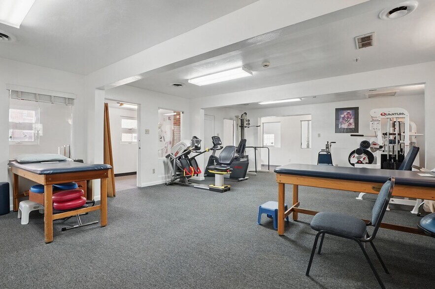 More Photos Of 507 Pittsburgh St, Springdale Rehabilitation Center For Sale