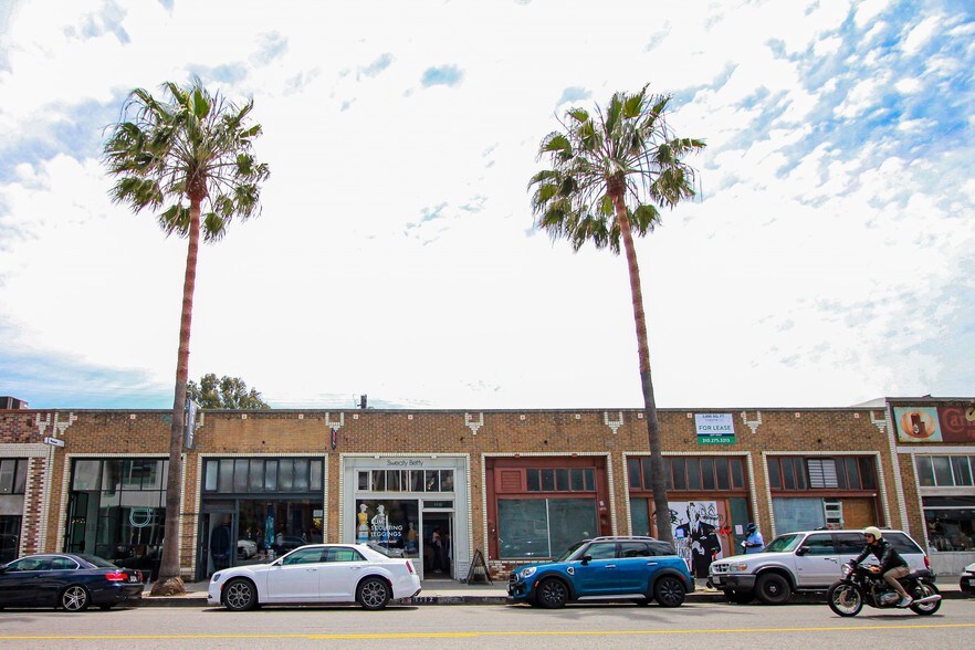 More Photos Of 1110-1116 Abbot Kinney Blvd, Venice Storefront Retail Office For Lease