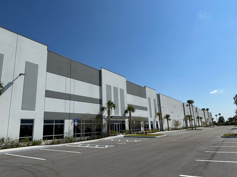 More Photos Of SW Becker Rd, Port Saint Lucie Unknown For Lease