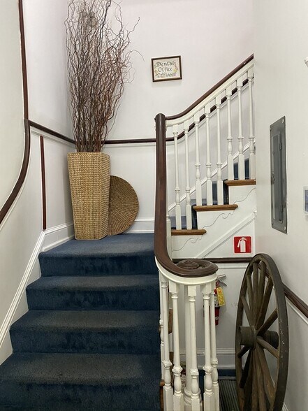 More Photos Of 5519 Germantown Ave, Philadelphia Medical For Sale