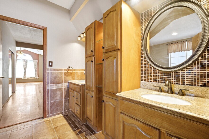 More Photos Of 2881 Chessman Dr SE, Rio Rancho Specialty For Sale